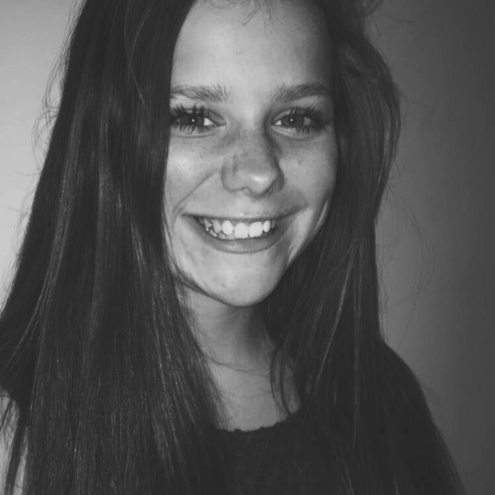 Meet your Posher, Celia